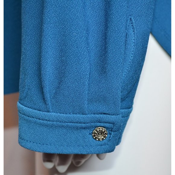 Susan Graver Liquid Knit Blue Button Front Long Sleeve Shirt Ornate Buttons  M - Picture 4 of 8